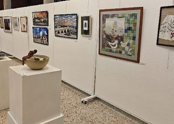 Deü’lü akademisyenlerin “bellek” standı cumhuriyet’e adandı