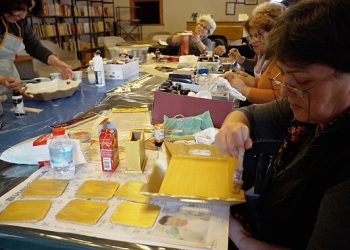 Efes Selçuk’ta bayanlar sanatla üreterek güçleniyor