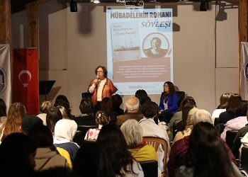 Efes selçuk’ta edebiyatseverler mübadelenin romanı “zesto psomi” için buluştu