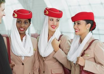 Emirates, 2024’te altı kıtadan 5.000 kabin memurunu işe almaya hazırlanıyor