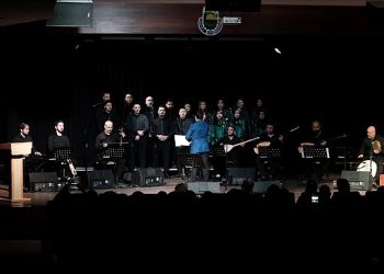 Gençlik Korosu Karadeniz Esintisiyle Kulakların Pasını Sildi