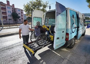 Hasta ve engellilere 15 bin 184 defa nakil hizmeti