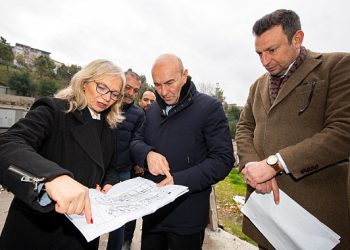 İzmir Büyükşehir Belediyesi ek hizmet binasına kavuşuyor