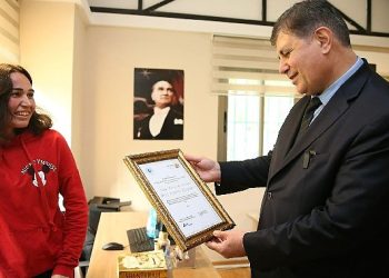 Karşıyaka’da kitap sevgisine pürüz yok