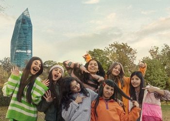 Koruncuk Vakfı ve Allianz Türkiye İş Birliği ile “Bir Kız Gelecek, Çocuk Olacak”