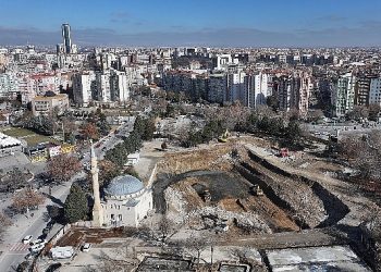 Lider Altay: “Her Yaştan Hemşehrimiz İçin Örnek Bir Kütüphane Yapıyoruz”