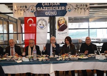 Lider Deveciler gazeteciler ile 10 ocak’ı kutladı