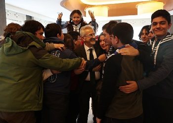 Lider Fazilet ve gençlerin sıcak buluşması