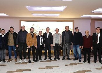 Lider Koştu mahallî gazetecilerle buluştu