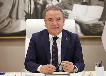 Lider Muhittin Böcek 10 Ocak Çalışan Gazeteciler Günü İletisi