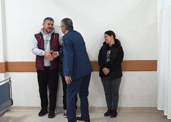 Lider Topaloğlu’ndan hastalara ziyaret