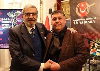Lider V. Özkan Özel Günde Gazetecilerle