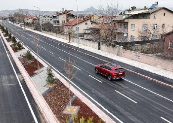 Necmettin Erbakan Caddesi’nin Üçüncü Etabında Birinci Sürüşü Lider Altay Yaptı