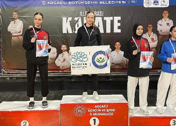 Nilüferli karatecilerden 2’si altın 3 madalya
