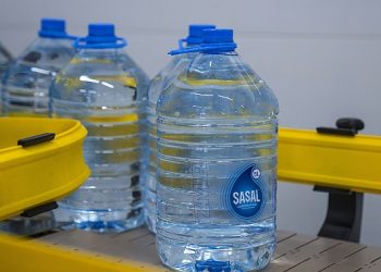 Şaşal Su, 6 zincir marketin rafında yerini alacak