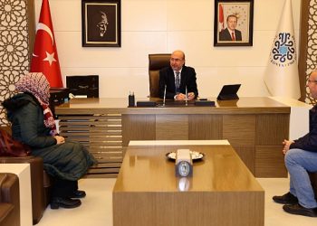 Selçuklu Belediye Lideri Ahmet Pekyatırmacı, gelenek haline getirdiği “Halk Günü” buluşmaları kapsamında ilçe sakinleriyle birebir görüştü.