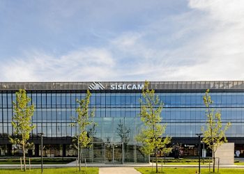 Şişecam’dan Yapay Zeka teknolojisi ile karbon salamını azaltacak proje