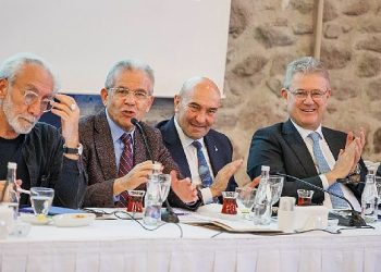 Soyer: “Kentsel dönüşümde büyük ve cesaretli adımlar atacağız”