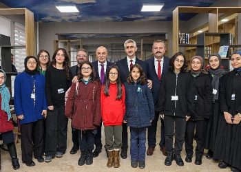 Şule Yüksel Şenler kütüphanesi hizmete açıldı