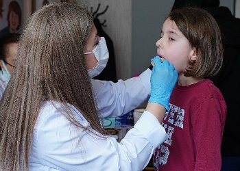 Toplumsal yardım ve sıhhat hizmetleri on binlerce bireye ulaştı