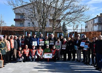 ‘Toprak Dede’ ve ‘Yaprak Dede’ unutulmadı “Onun yolundan yürümeye devam edeceğiz”