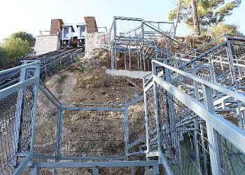 Türkbeleni mesire alanında merdiven imalinde sona gelindi