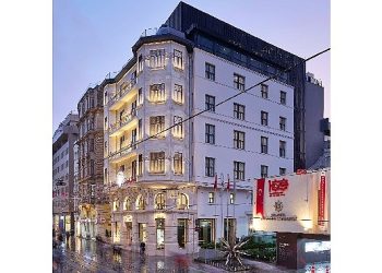 Türkiye İş Bankası Fotoğraf Heykel Müzesi BlackBox Etkinlikleriyle Hayatın İçerisinde