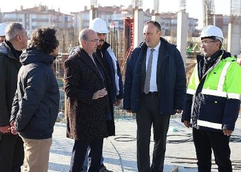 Türkiye’nin birinci yeşil sertifikalı atlet yetiştirme merkezi’nin imali sürüyor
