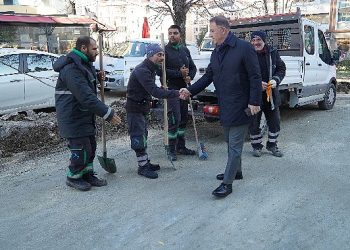Yol bakım ve yenileme çalışmaları sürat kesmiyor