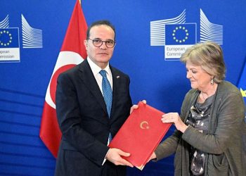 AB Dayanışma Fonu’nun Türkiye’ye vereceği 400 milyon euro tutarındaki fonun imza töreni yapıldı