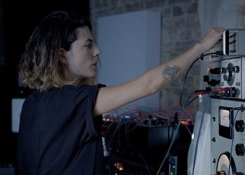 AH! Kosmos’tan Akbank Sanat’a Özel Ambient Seti İle 2 Performans