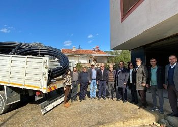 Antalya Büyükşehir Belediyesi’nin çiftçiye yönelik takviyeleri sürüyor