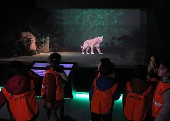 Çankayalı Minikler Dijital Hayvanat Bahçesi’ni Gezdi