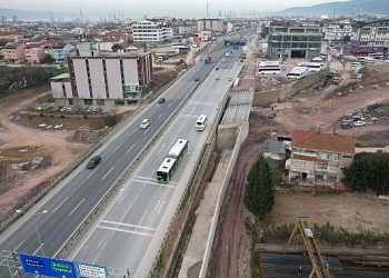 Kaşkaldere Kavşağı’nda ek köprüye kiriş