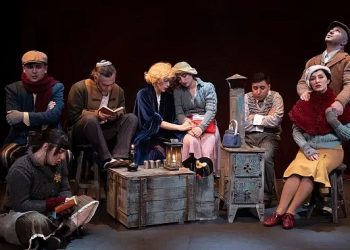 Kocaeli Kent Tiyatroları, 13-18 Şubat tarihlerinde İstanbul Mecidiyeköy Büyük Sahne’de Yaşamak Mı Yoksa Ölmek mi isimli oyunu sahneleyecek