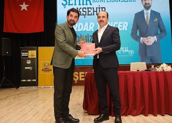Lider Altay Akşehir’de Düzenlenen Kent Konferansları’na Katıldı