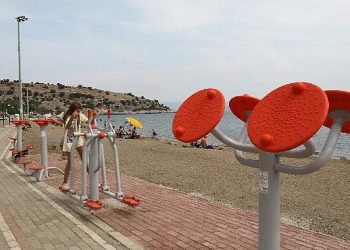 Menderes’in Parkları Yenileniyor