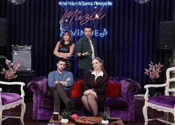 Müzik, cümbüş ve bol sohbet bir ortada