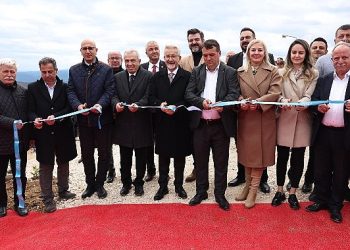 Nilüfer Belediyesi Güngören’de 1 megawat kapasiteli Güneş Güç Santrali’ni hizmete açtı