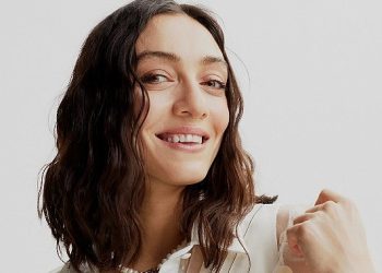 Ravel’in Daphnis ve Khloe yapıtının kadim aşk öyküsünü Merve Dizdar anlatacak