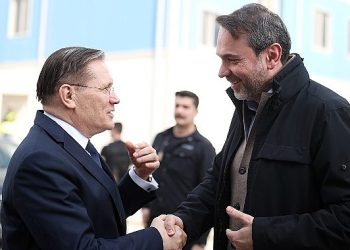 Rosatom Genel Müdürü Aleksey Likhachev İle Güç ve Alışılmış Kaynaklar Bakanı Alparslan Bayraktar, Akkuyu NGS Alanında Bir Ortaya Geldi