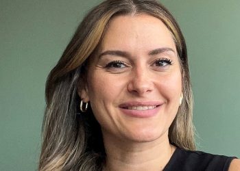 Sevgililer Günü’nde toplumsal medyayı değil, kendi sesinizi dinleyin