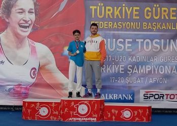 U-17 Bayanlar Türkiye Güreş Şampiyonasında Gümüş Madalya Kazanan Çelik Ulusal Kadroya Seçildi