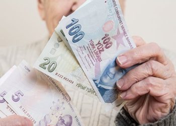 Emekliler için temmuzda 2 önemli düzenleme yapılacak!