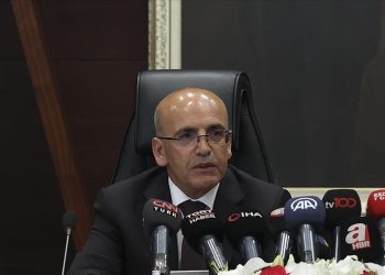Bakan Şimşek: Ülkemize duyulan güveni en üst seviyeye taşımakta kararlıyız
