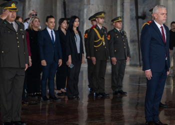 KKTC’nin Ankara Büyükelçisi, Anıtkabir’i ziyaret etti