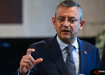 Özgür Özel’den Mehmet Şimşek’e asgari ücret tepkisi