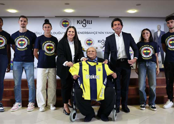 Fenerbahçe’nin resmi giyim sponsoru Kiğılı oldu