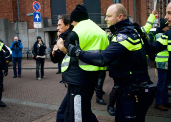 Galatasaray maçı öncesi gerginlik: Polis müdahale etti