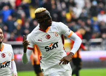 Galatasaray, Kayserispor deplasmanında farklı kazandı